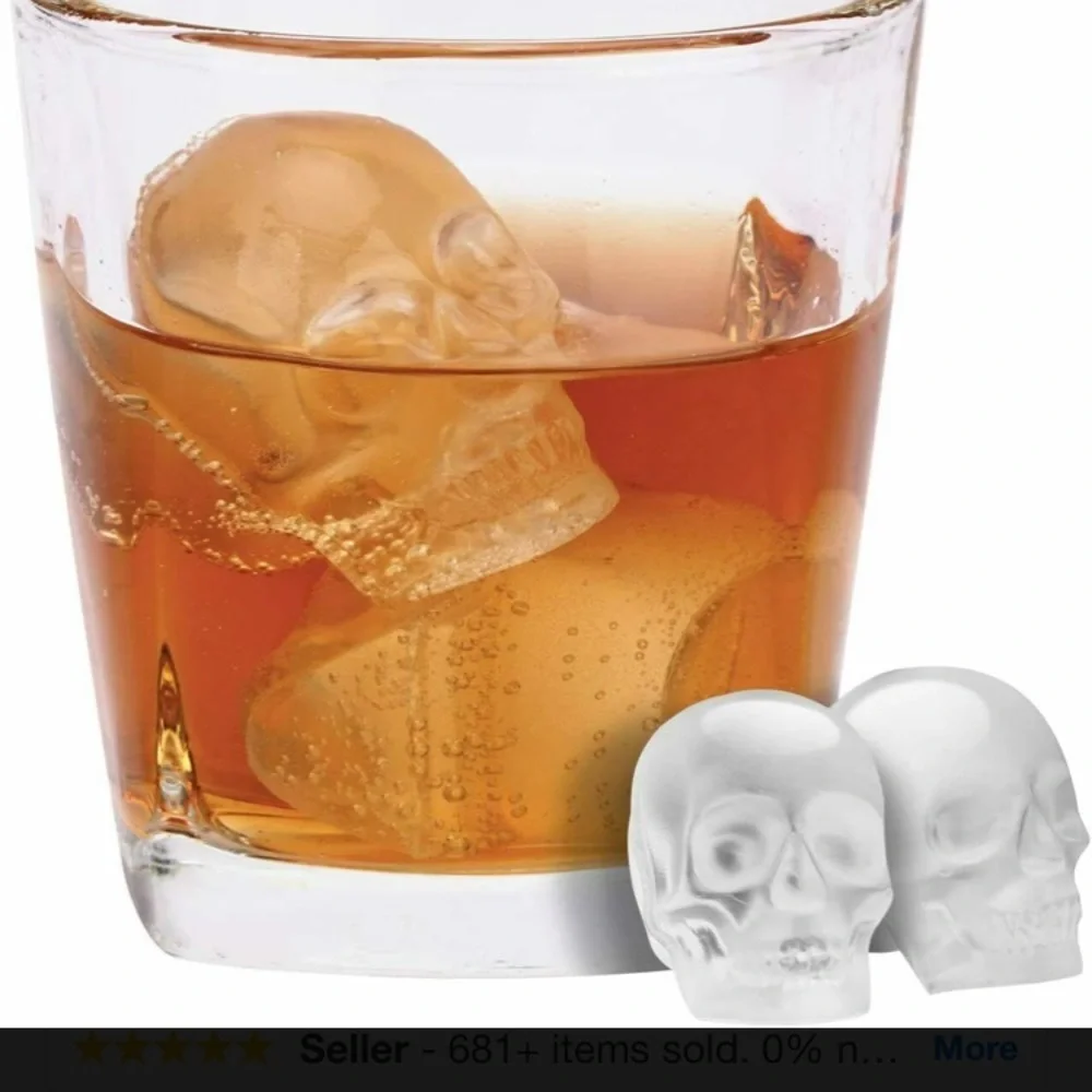3D Black Skull‎ Ice Cube Tray or Mold Silicone